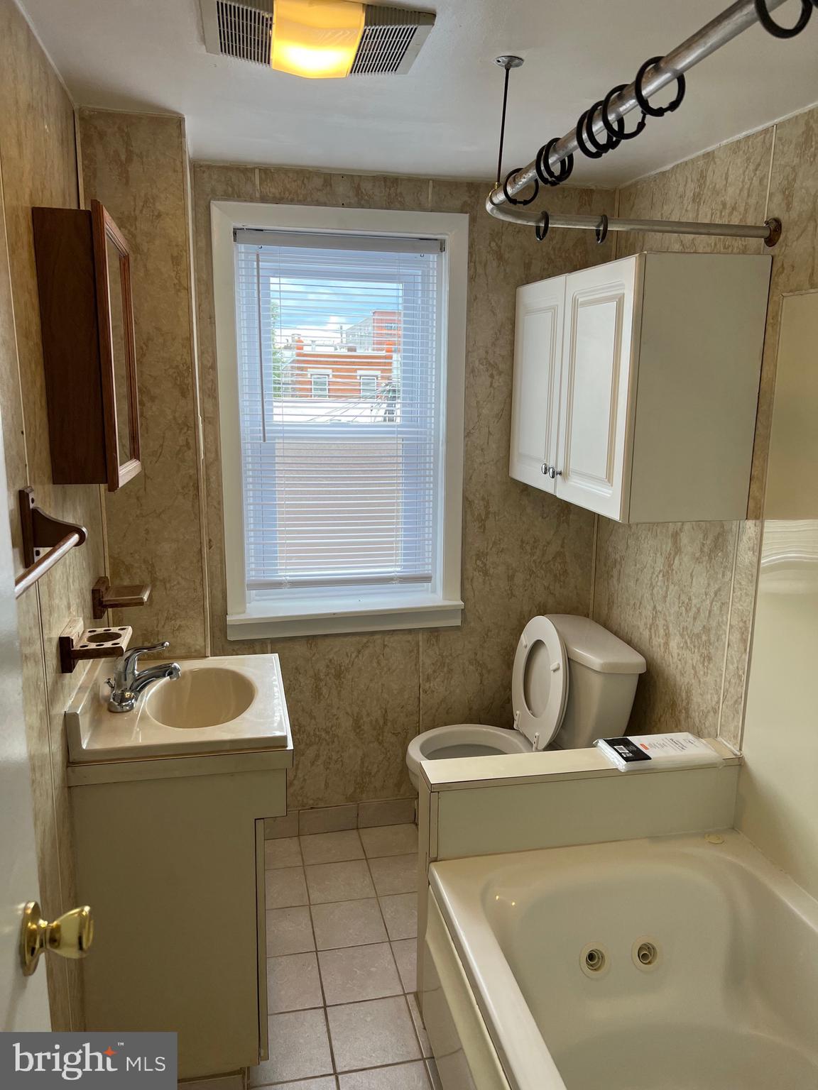 3085 Tilton Street Philadelphia, PA 19134 - Photo 8 of 15