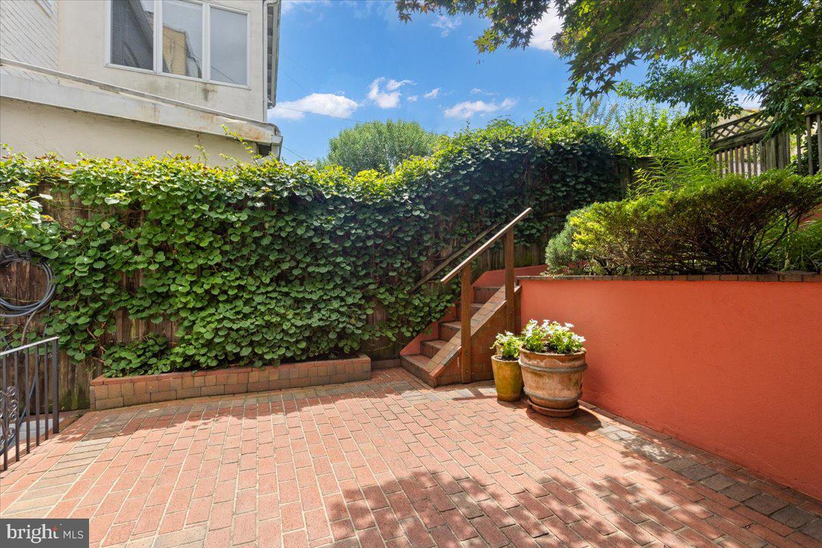 2816 27th Street Northwest Washington, DC 20008 - Photo 46 of 71