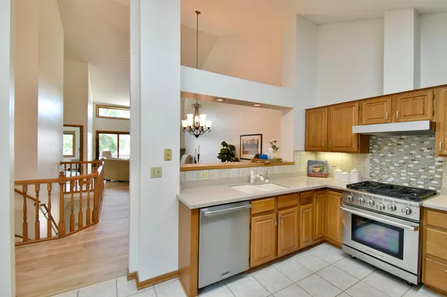 $519,000 | 1640 Waterbury, Waconia, MN 55387