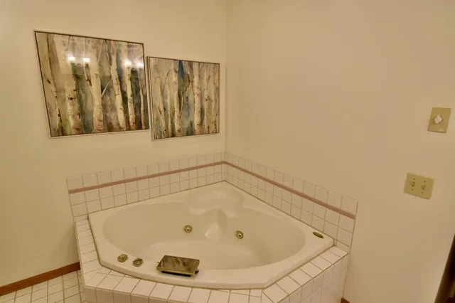 $519,000 | 1640 Waterbury, Waconia, MN 55387