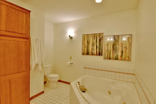 $519,000 | 1640 Waterbury, Waconia, MN 55387