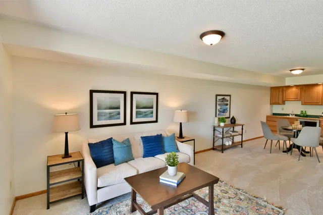 $519,000 | 1640 Waterbury, Waconia, MN 55387