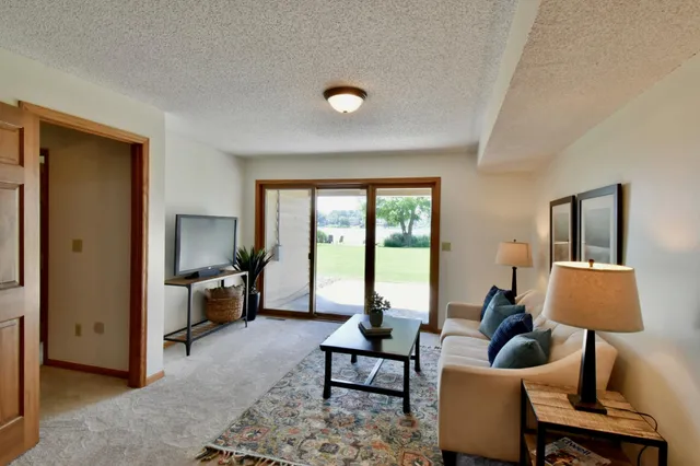 $519,000 | 1640 Waterbury, Waconia, MN 55387