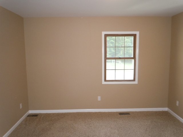 792 Barnes Lake Road Columbiaville, MI 48421 - Photo 11 of 21 31070878-10.JPG