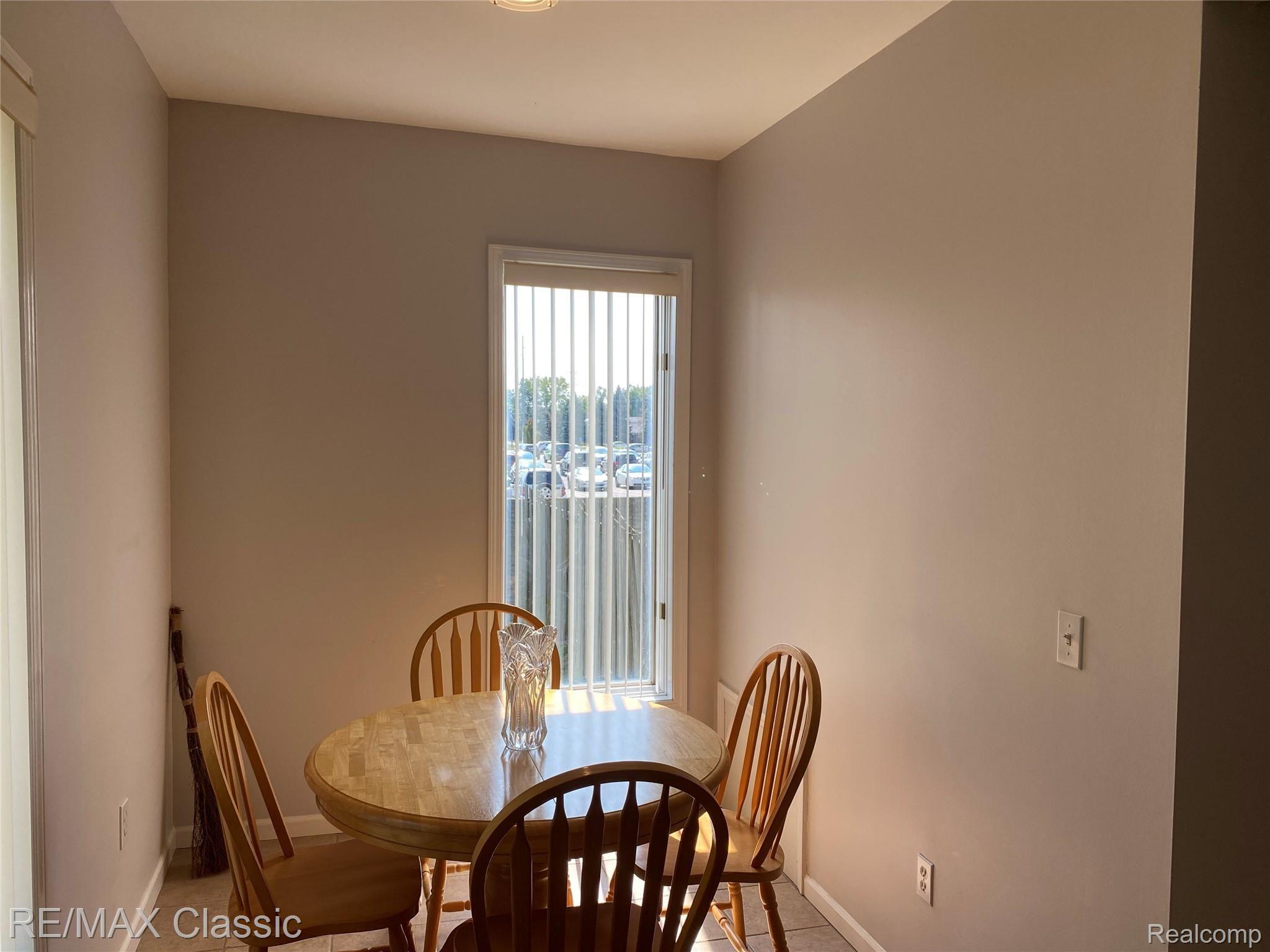8917 Newburgh Road Livonia, MI 48150 - Photo 14 of 60 C Dining Room.jpeg