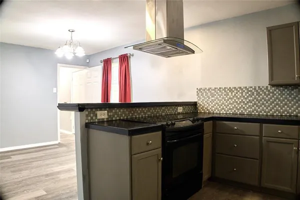 $289,900 | 2709 Meadows Drive, Plano, TX 75074