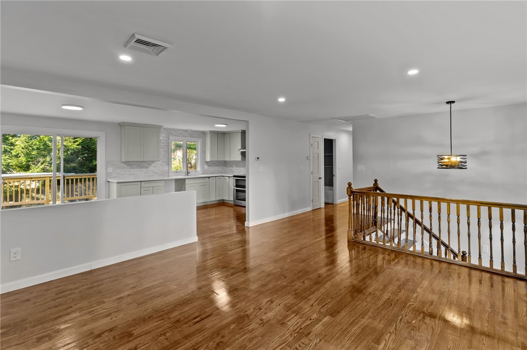 39 Circlewood Drive Coventry, RI 02816 - Photo 14 of 44