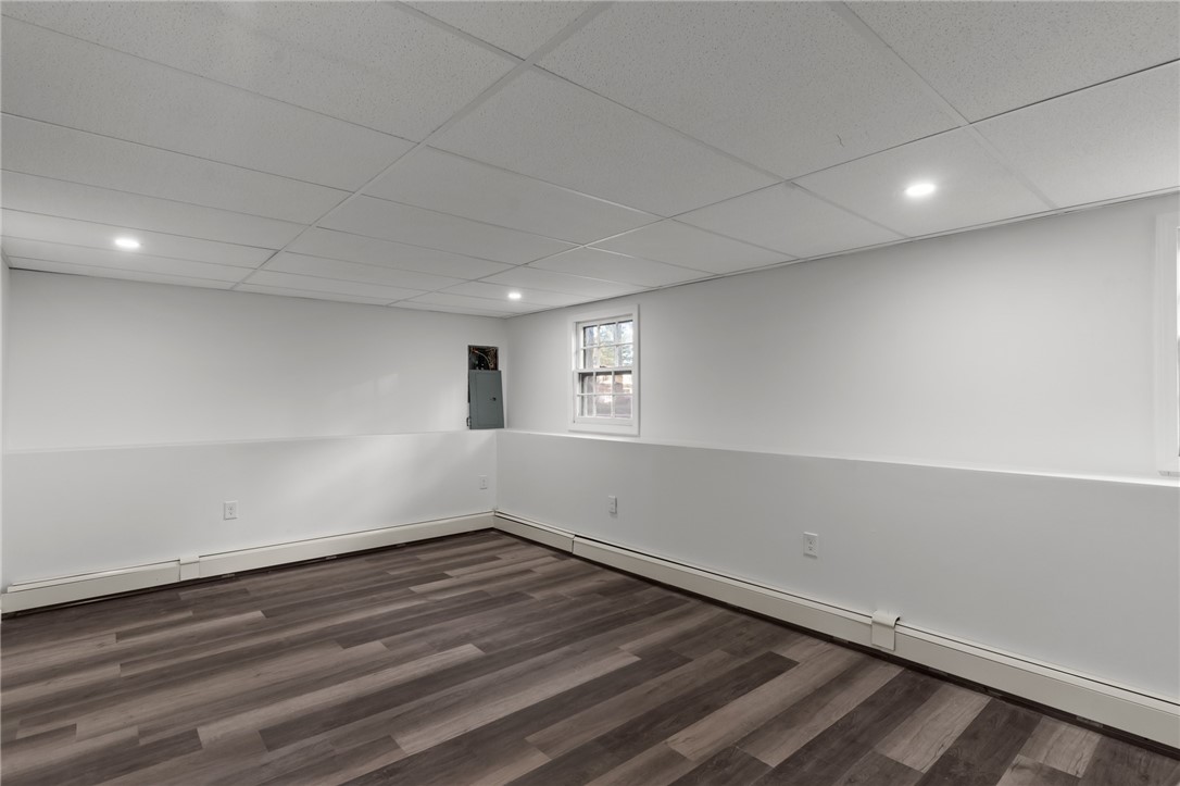 39 Circlewood Drive Coventry, RI 02816 - Photo 32 of 44