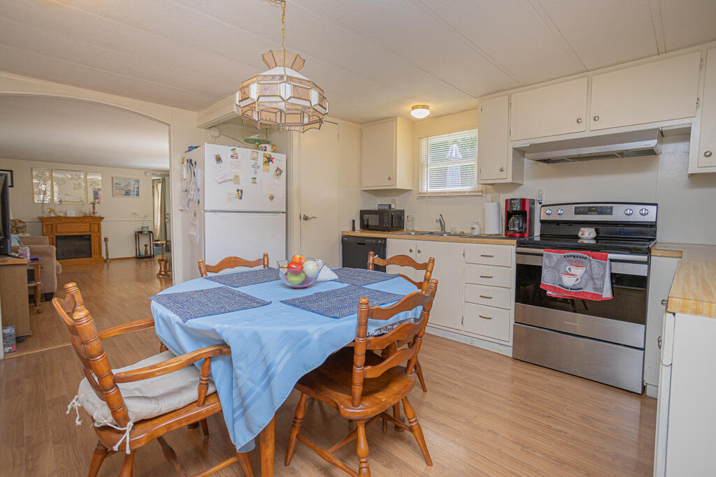 1090 West Road Belgrade, ME 04917 - Photo 4 of 30 sandyriverrealty-2