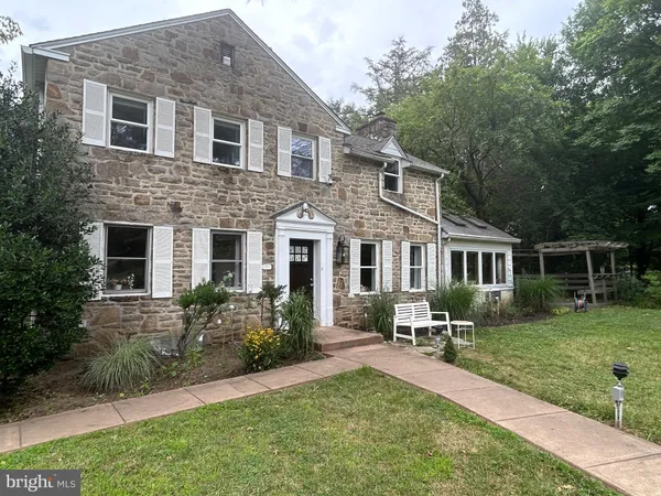 $6,000 | 712 Arlington Road, Narberth, PA 19072