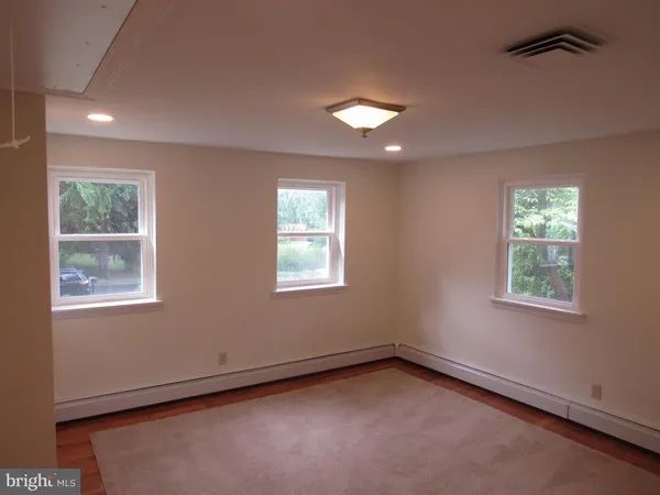 $6,000 | 712 Arlington Road, Narberth, PA 19072