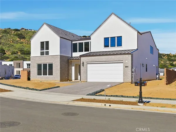 $2,999,000 | 22849 Seaqua Circle, Chatsworth, CA 91311