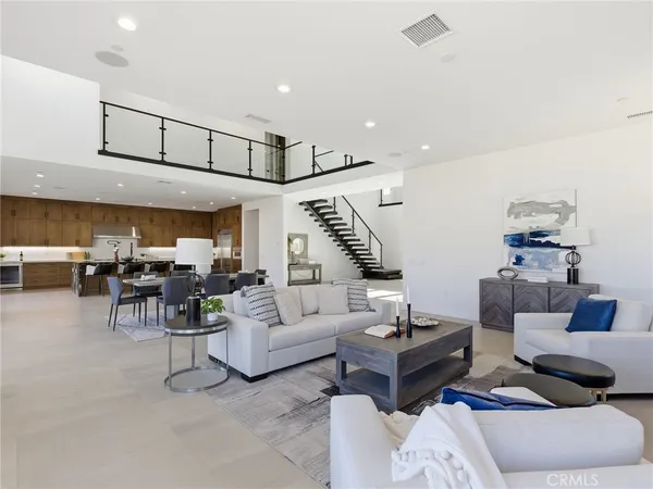 $2,999,000 | 22849 Seaqua Circle, Chatsworth, CA 91311