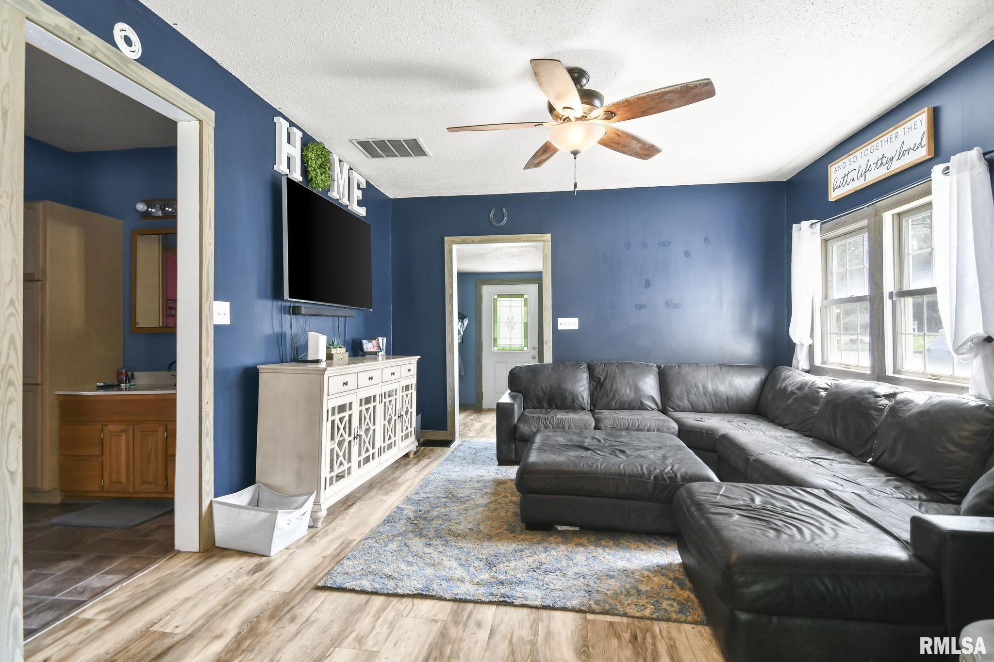 111 North Main Street Spaulding, IL 62561 - Photo 8 of 28 Gallery Image 8