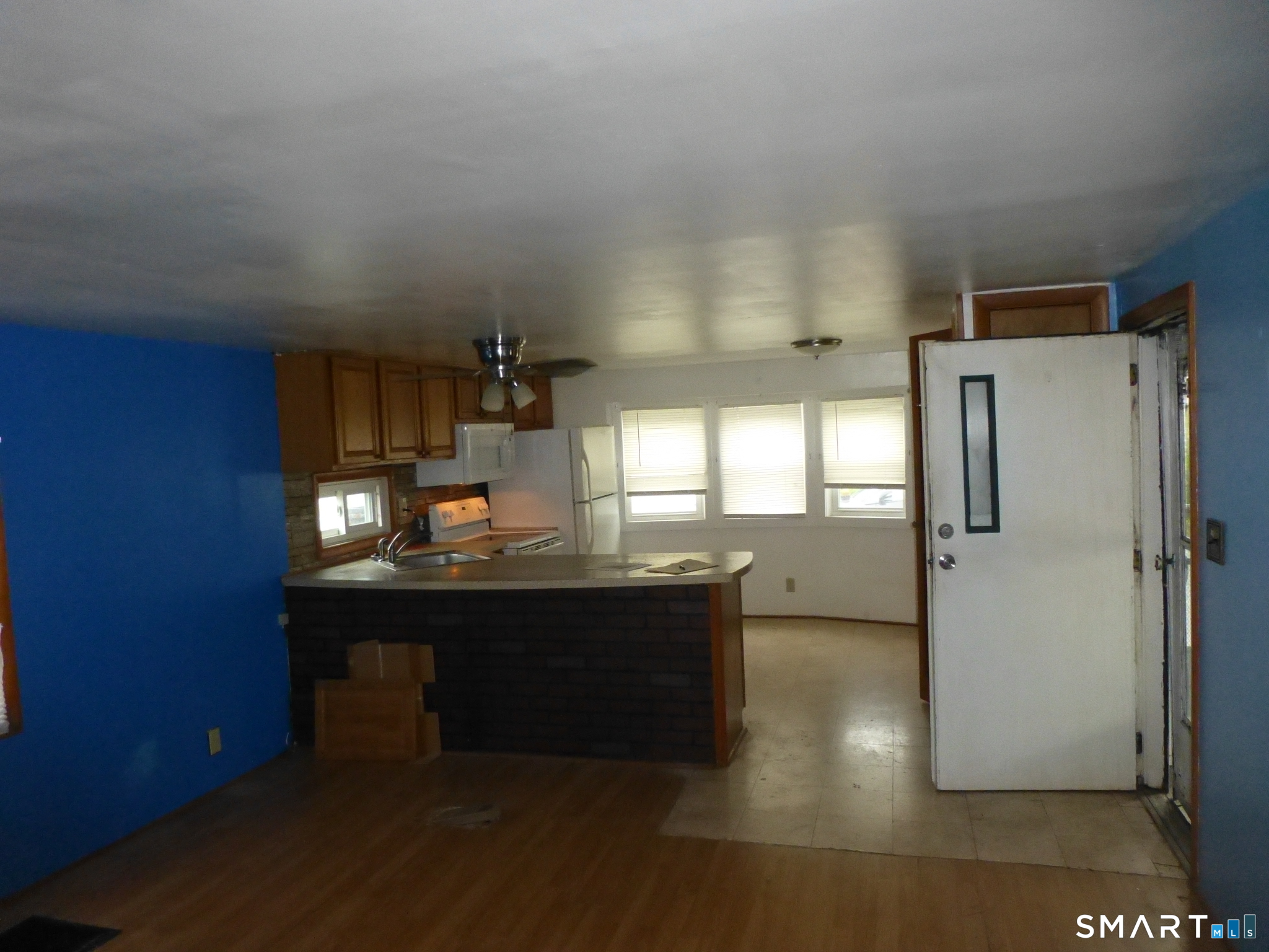 224 Foxon Road North Branford, CT 06471 - Photo 8 of 18 Gallery Image 8