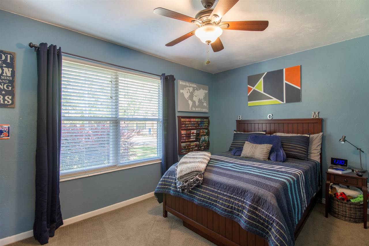 2710 Raintree Circle Tallahassee, FL 32308 - Photo 20 of 36 Gallery Image 20