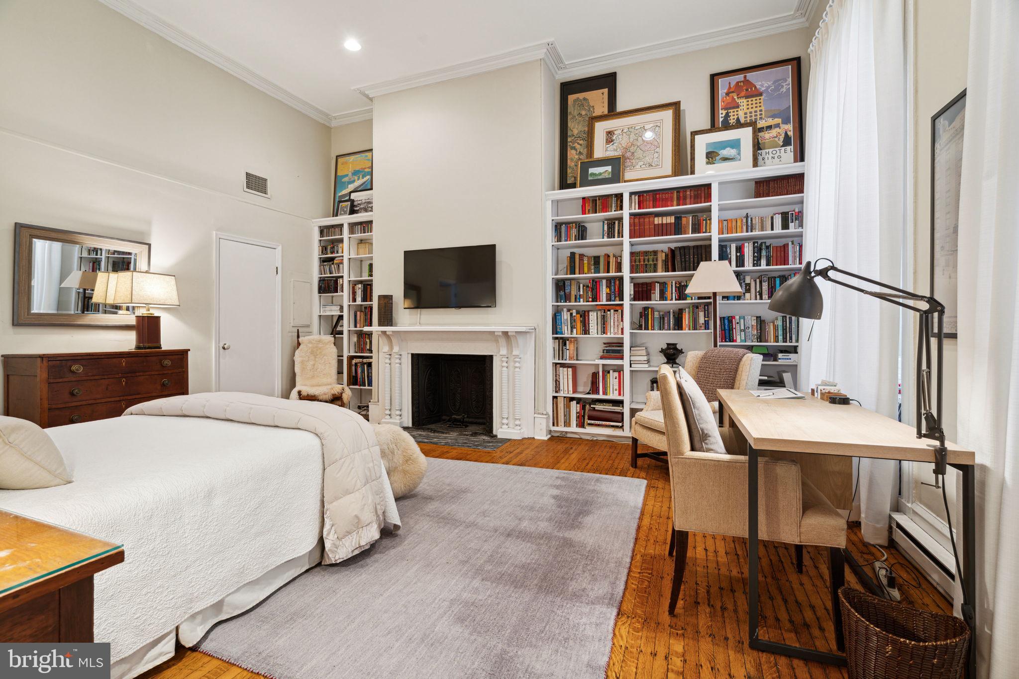 1108 Spruce Street, Unit 2F 2 Philadelphia, PA 19107 - Photo 15 of 20