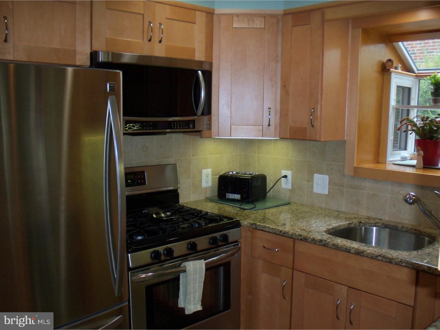 9 Lawnside Road Cheltenham, PA 19012 - Photo 11 of 19 Kitchen