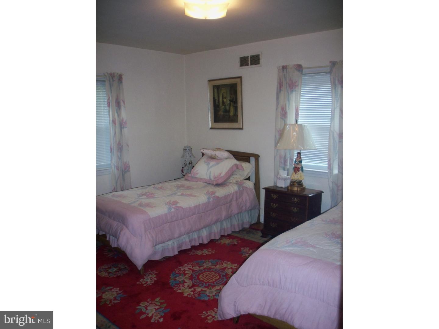 9 Lawnside Road Cheltenham, PA 19012 - Photo 14 of 19 Bedroom 2