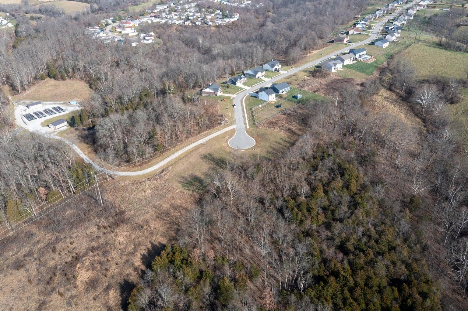 580 Claiborne Drive Dry Ridge, KY 41035 - Photo 5 of 9