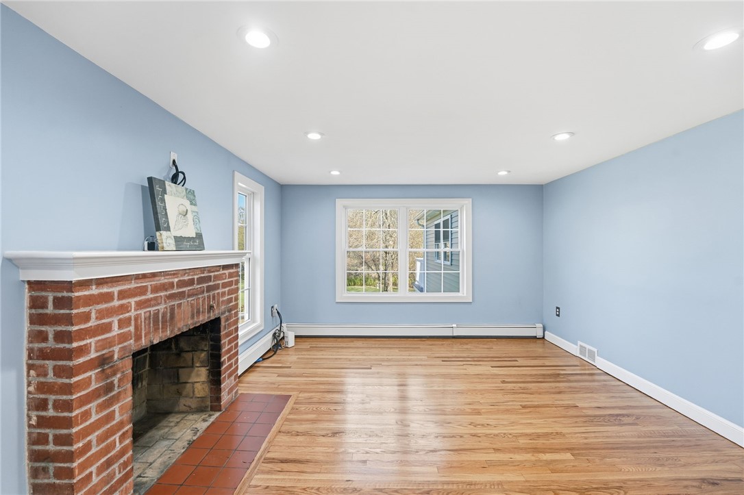 150 Mill Cove Road Warwick, RI 02889 - Photo 2 of 31 Gallery Image 2