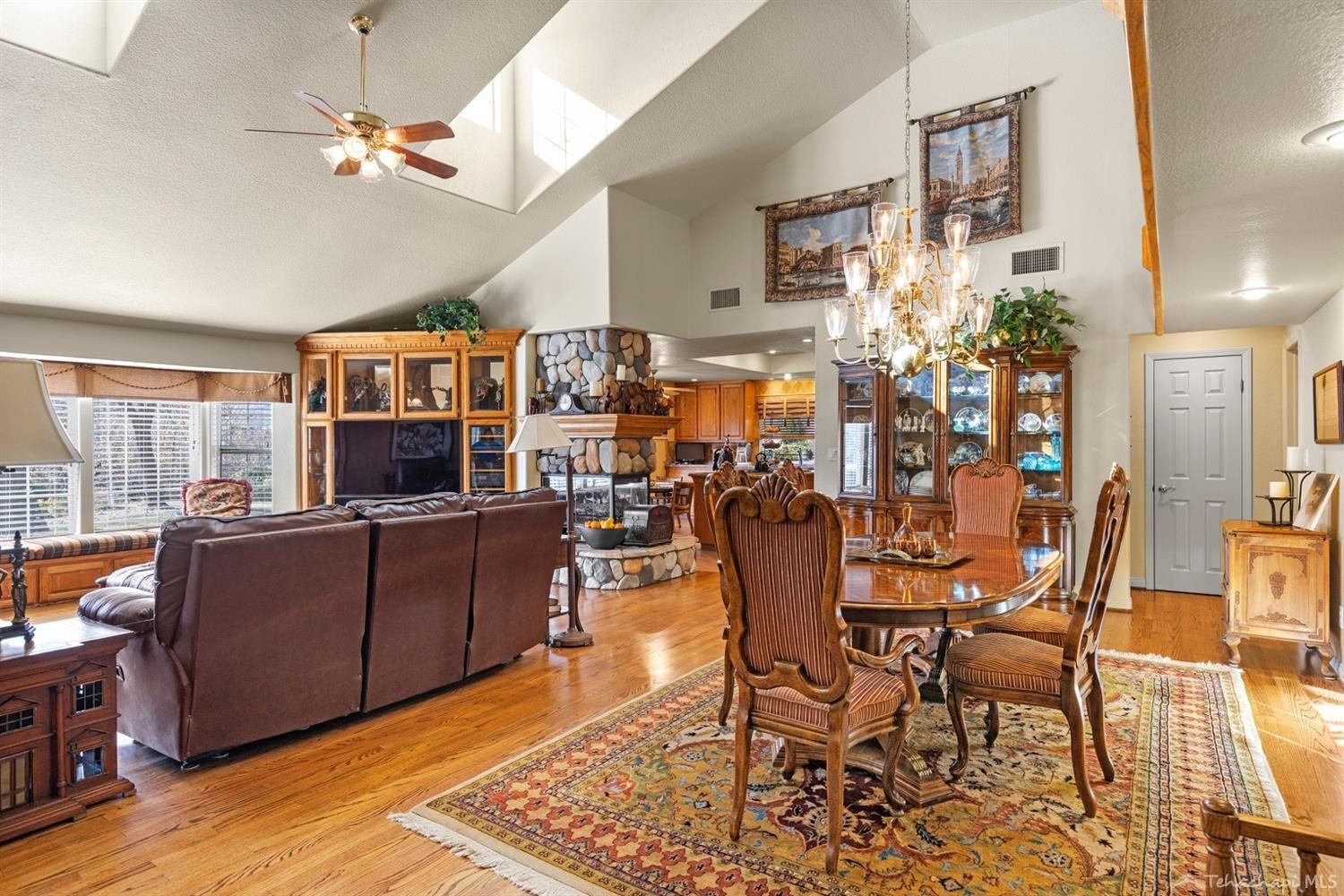 29231 North Lower Valley Road Tehachapi, CA 93561 - Photo 27 of 51 Gallery Image 27
