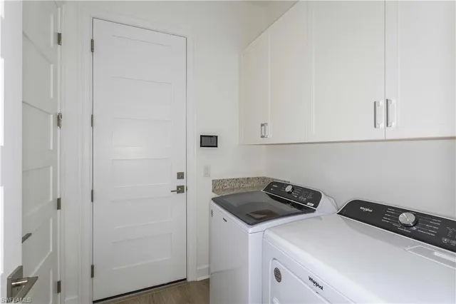 $857,259 | 9004 Calypso Court, Naples, FL 34113