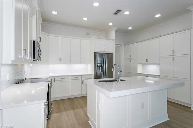 $857,259 | 9004 Calypso Court, Naples, FL 34113