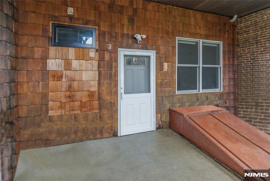 12 Dempsey Avenue, Unit A Edgewater, NJ 07020 - Photo 20 of 22