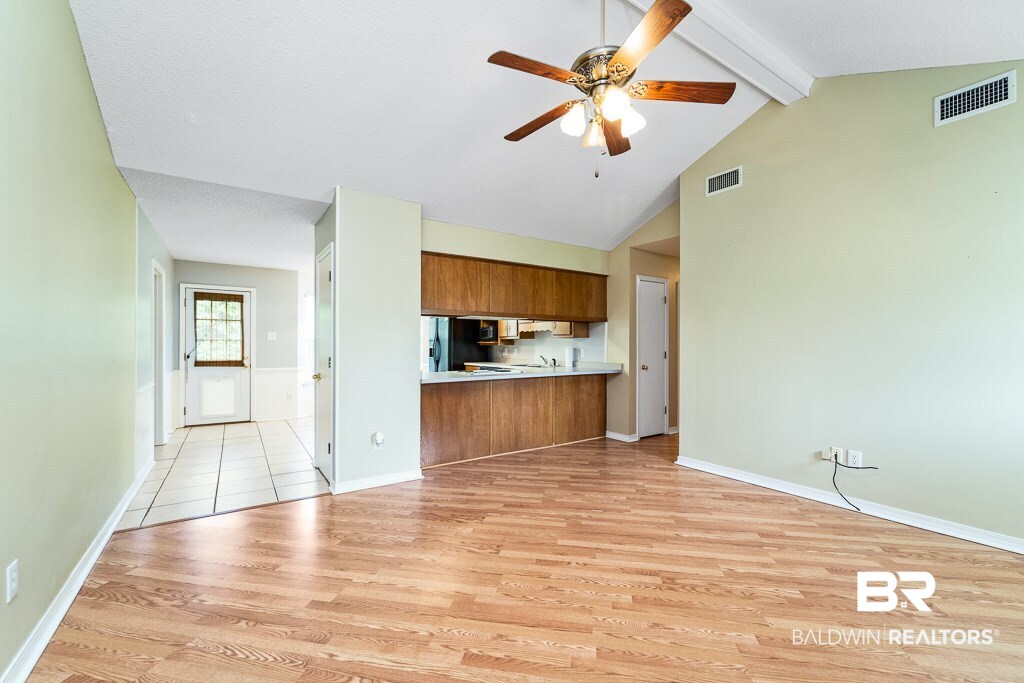 2940 Barlett Drive Mobile, AL 36608 - Photo 5 of 21