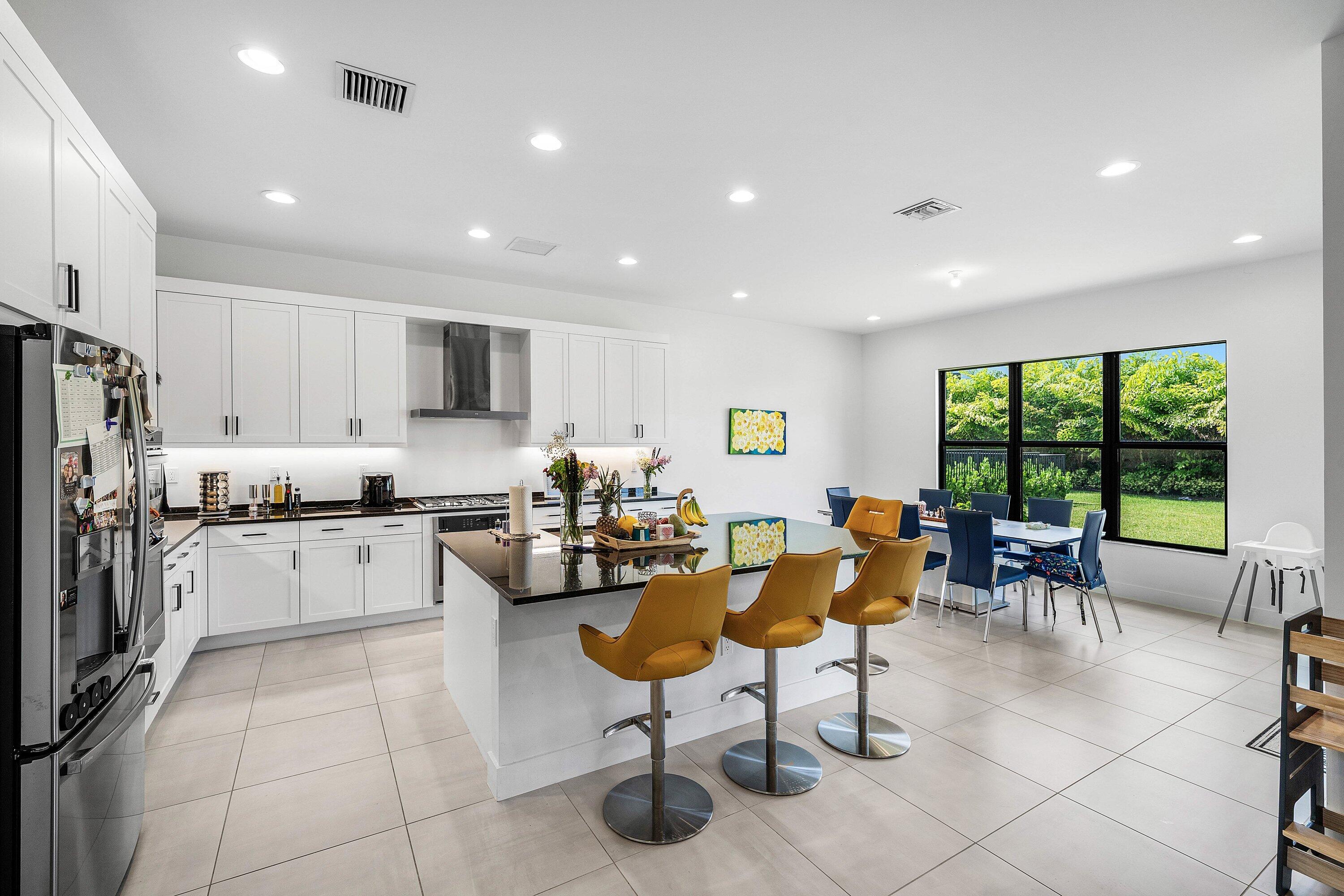 8381 Fishers Is Way Boca Raton, FL 33434 - Photo 13 of 97 011-8381FishersIslandWay-BocaRaton-FL-33