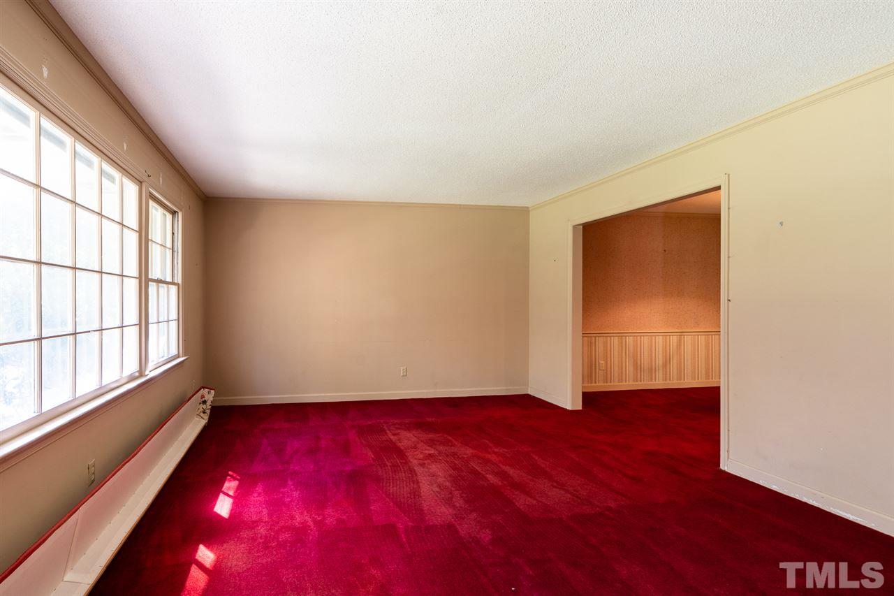 1100 Deboy Street Raleigh, NC 27606 - Photo 5 of 28 Gallery Image 5