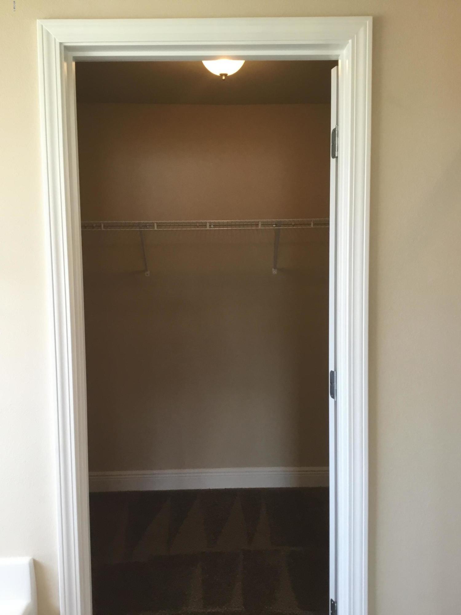 14003 Hudson Krohn Road Biloxi, MS 39532 - Photo 38 of 44 Huge Walk-in