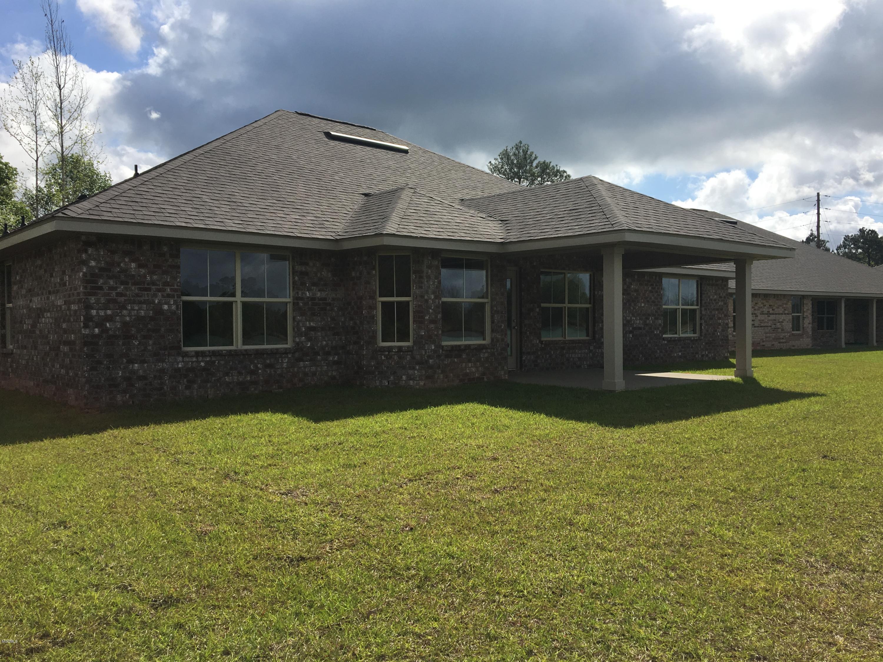 14003 Hudson Krohn Road Biloxi, MS 39532 - Photo 39 of 44 Exterior Back