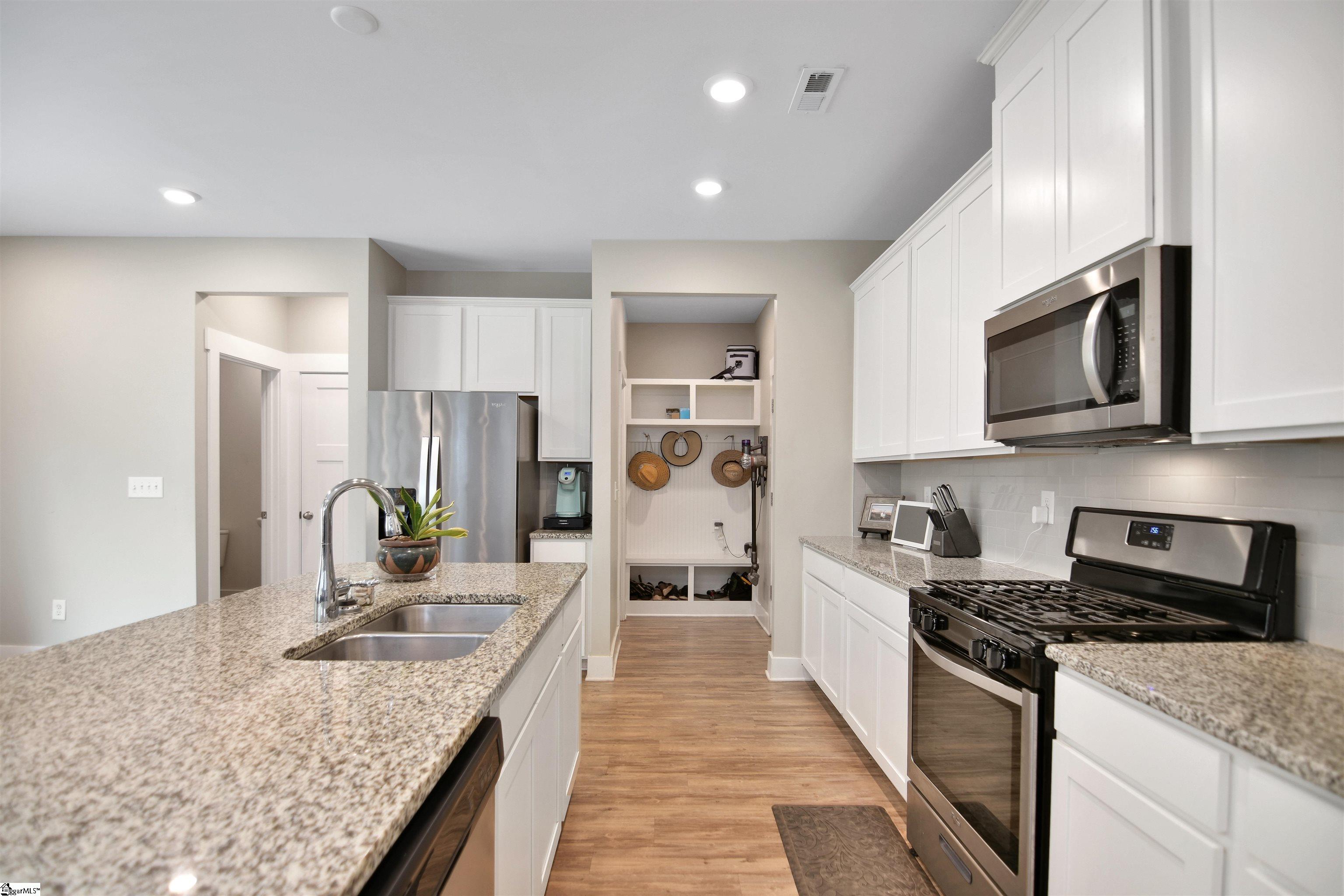 126 Walking Stick Way Pelzer, SC 29669 - Photo 15 of 40