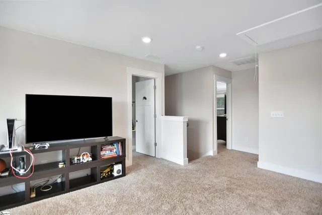 $366,500 | 126 Walking Stick Way, Pelzer, SC 29669