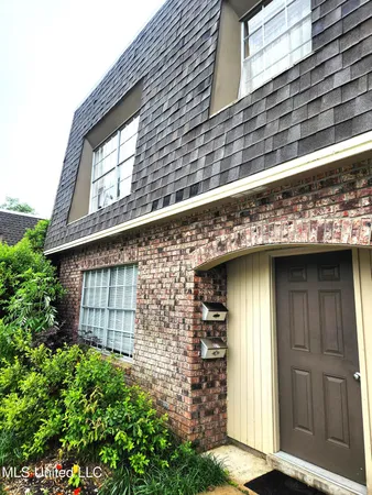 $95,000 | 413 Kahler Street, Unit 27, Gulfport, MS 39507