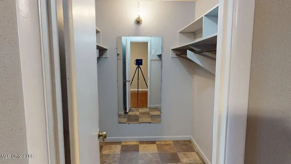 $95,000 | 413 Kahler Street, Unit 27, Gulfport, MS 39507