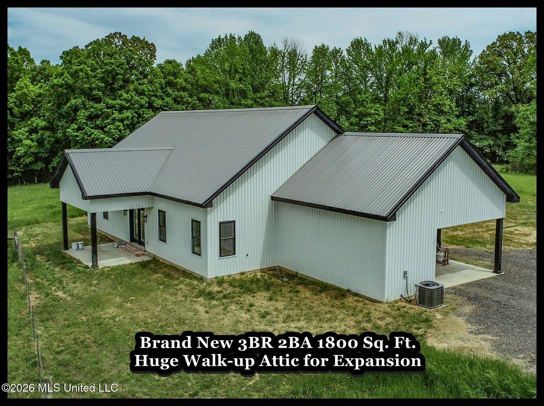 116 Hawkins Road Courtland, MS 38620 - Photo 4 of 200 2tamtgm1a