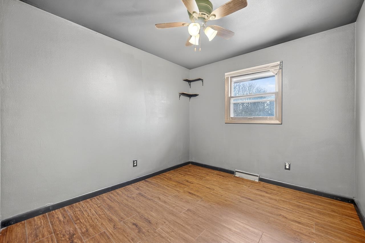 3482 Rockview Road Rockford, IL 61109 - Photo 14 of 33 Gallery Image 14