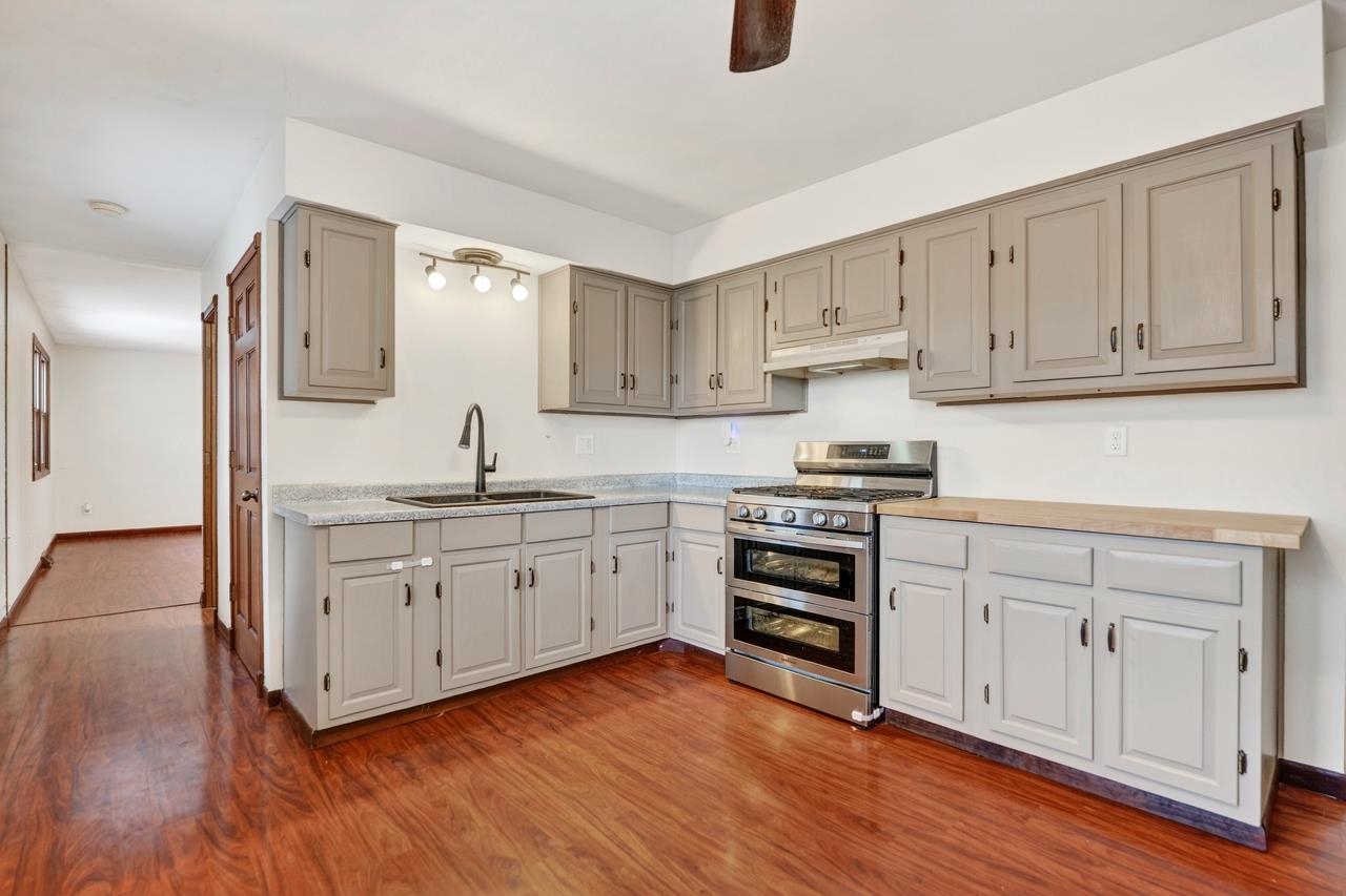 3482 Rockview Road Rockford, IL 61109 - Photo 23 of 33