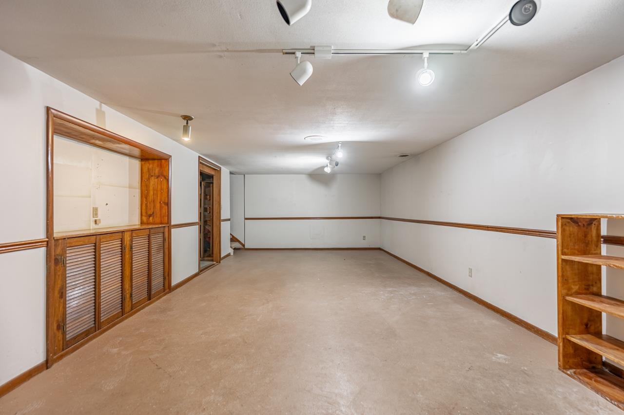 3482 Rockview Road Rockford, IL 61109 - Photo 9 of 33