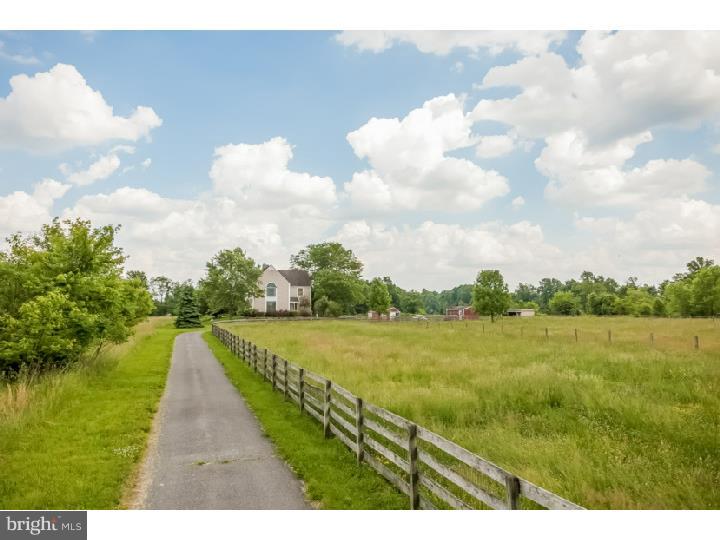 606 Smithville Road Southampton, NJ 08088 - Photo 1 of 25