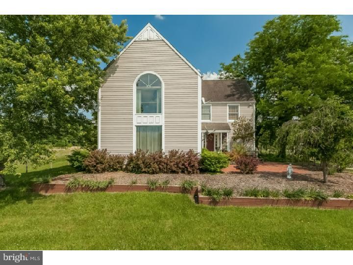 606 Smithville Road Southampton, NJ 08088 - Photo 2 of 25