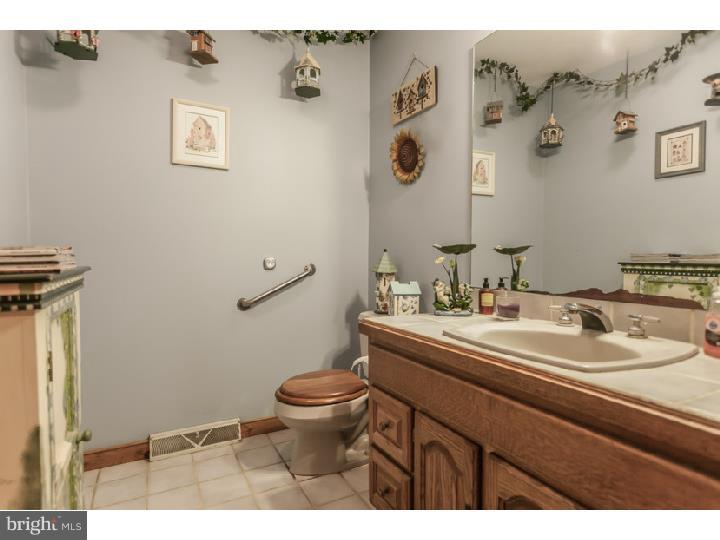 606 Smithville Road Southampton, NJ 08088 - Photo 11 of 25