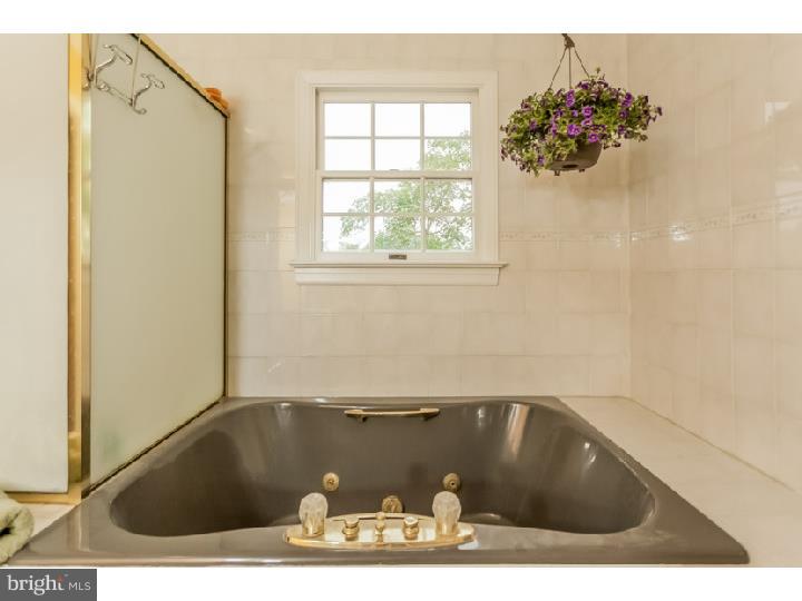 606 Smithville Road Southampton, NJ 08088 - Photo 19 of 25