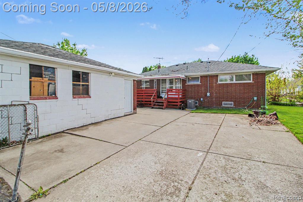 17751 Ruth Street Melvindale, MI 48122 - Photo 3 of 18