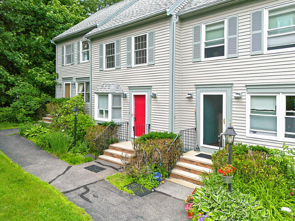 83 Middle Street, Unit 4 Hallowell, ME 04347 - Photo 4 of 47 38_DJI_0670_DxO_mls