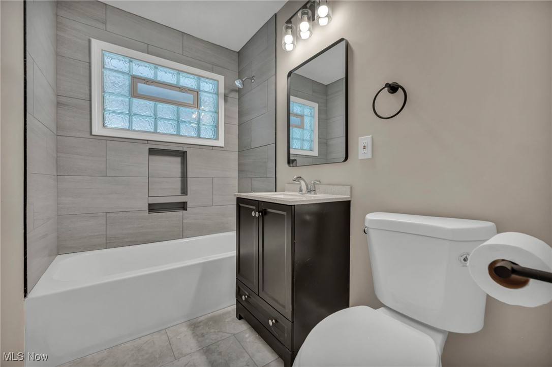 6988 Maplewood Road Parma Heights, OH 44130 - Photo 21 of 48