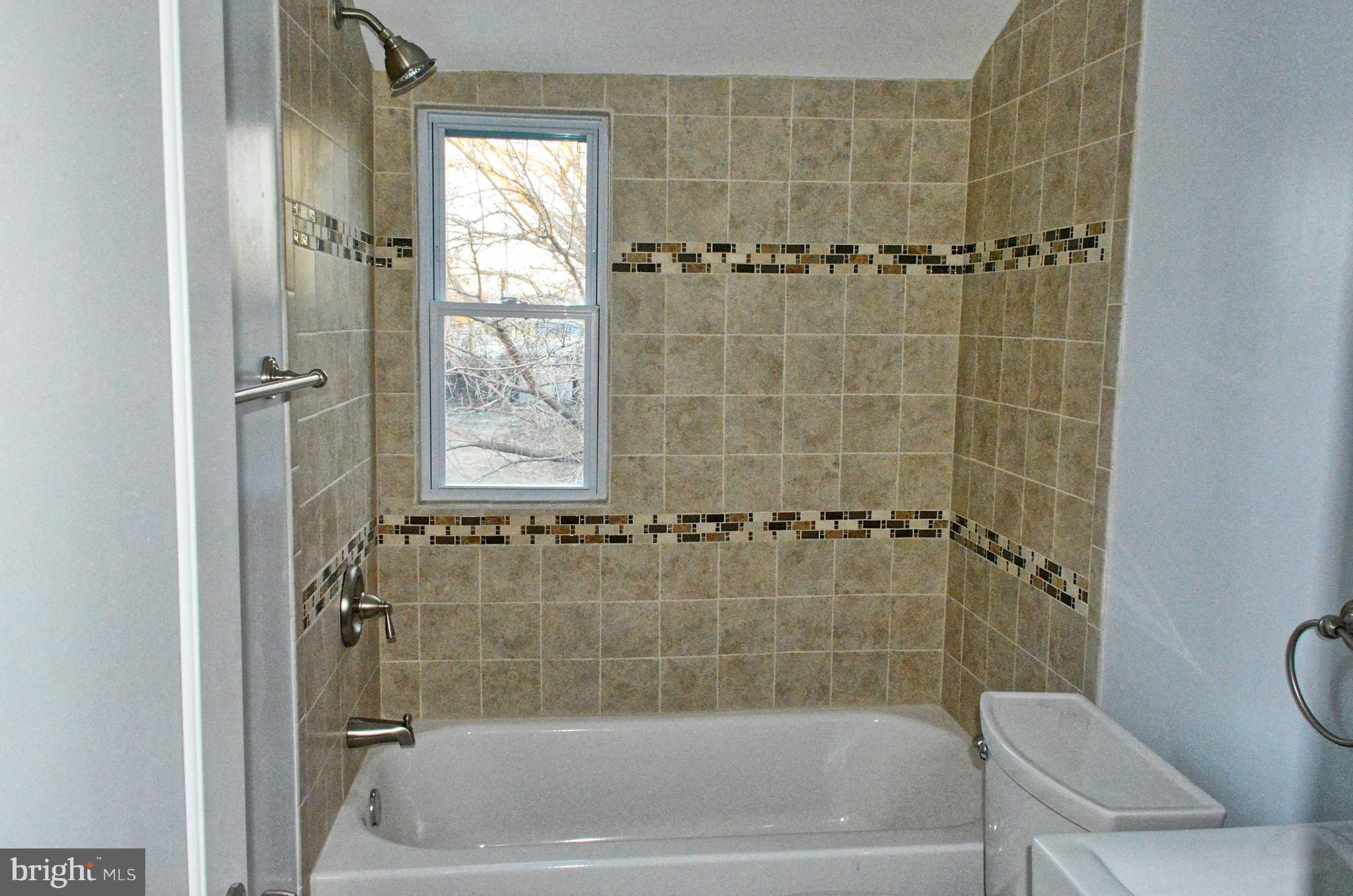 1688 Yakona Road Baltimore, MD 21286 - Photo 9 of 13 Bath